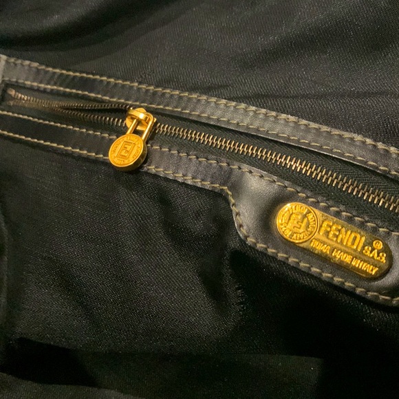 Fendi Duffle Bag - Picture 8 of 8